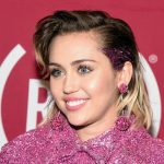 Miley Cyrus – məşhur müğənni evlənir