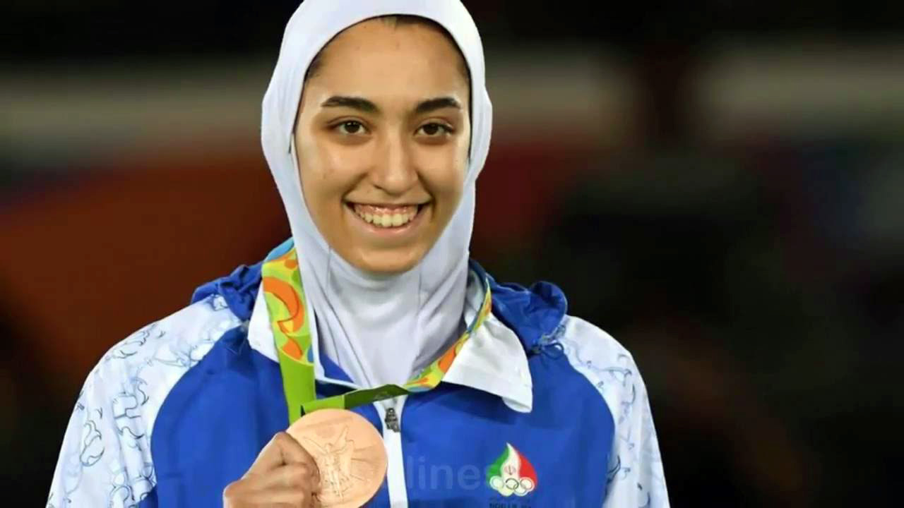 Azərbaycanlı taekvondoçu qadın İrana tarixi olimpiya medalı qazandı