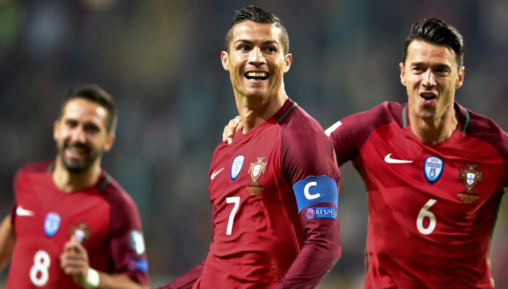 Portuqaliyanın kapitanı Kriştiano Ronaldo ilk dəfə 1 oyuna 4 qol vurdu