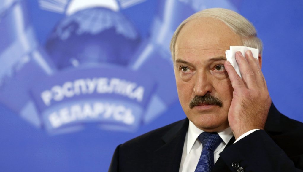 Belarus Prezidenti Aleksandr Lukaşenkoya Heydər Əliyev ordeni verilib