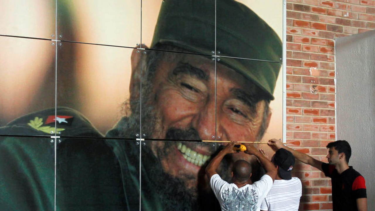 Kuba inqilabının lideri Fidel Kastro 90 yaşında öldü