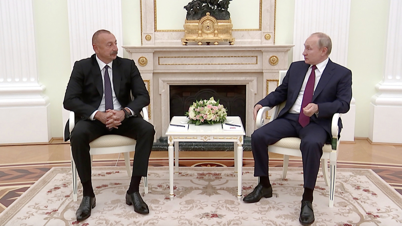 Azərbaycan Prezidenti İlham Əliyev Moskvada Rusiya prezidenti Vladimir Putinlə görüşdü