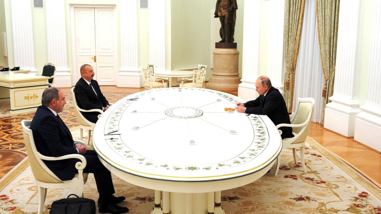 İlham Əliyev, Vladimir Putin və Nikol Paşinyan