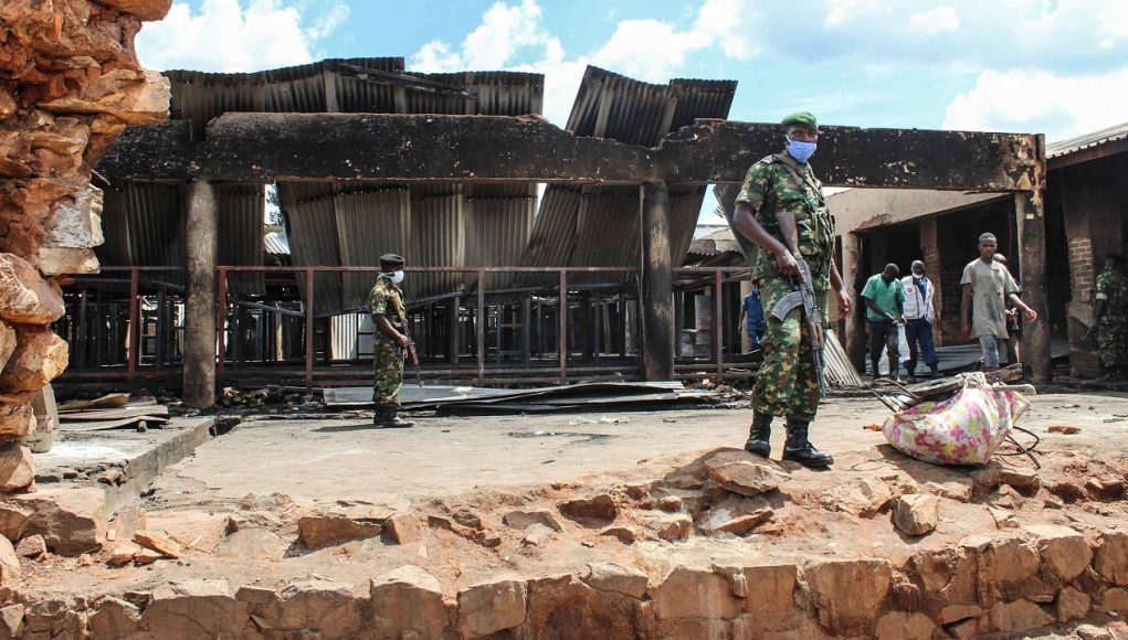 Burundinin paytaxtı Qiteqada həbsxanada baş verən yanğın