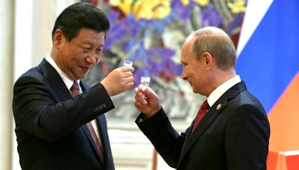 Çin Prezidenti Si Cinpin Moskvada Putinlə