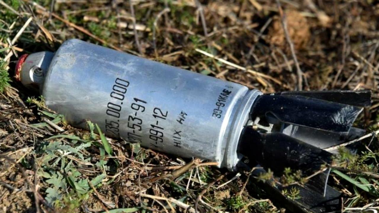 Ermənilərin atdığı kasetli bomba