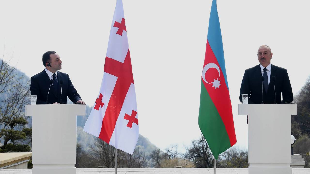 İlham Əliyev və Gürcüstanın Baş naziri İraklı Qaribaşvili