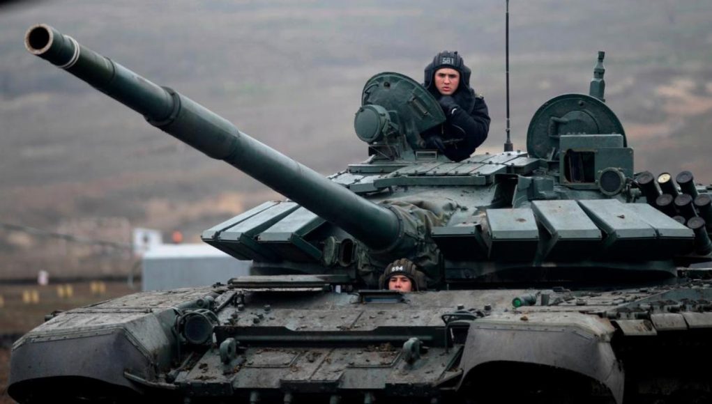 Kiyev yaxınlığında Rus tankları