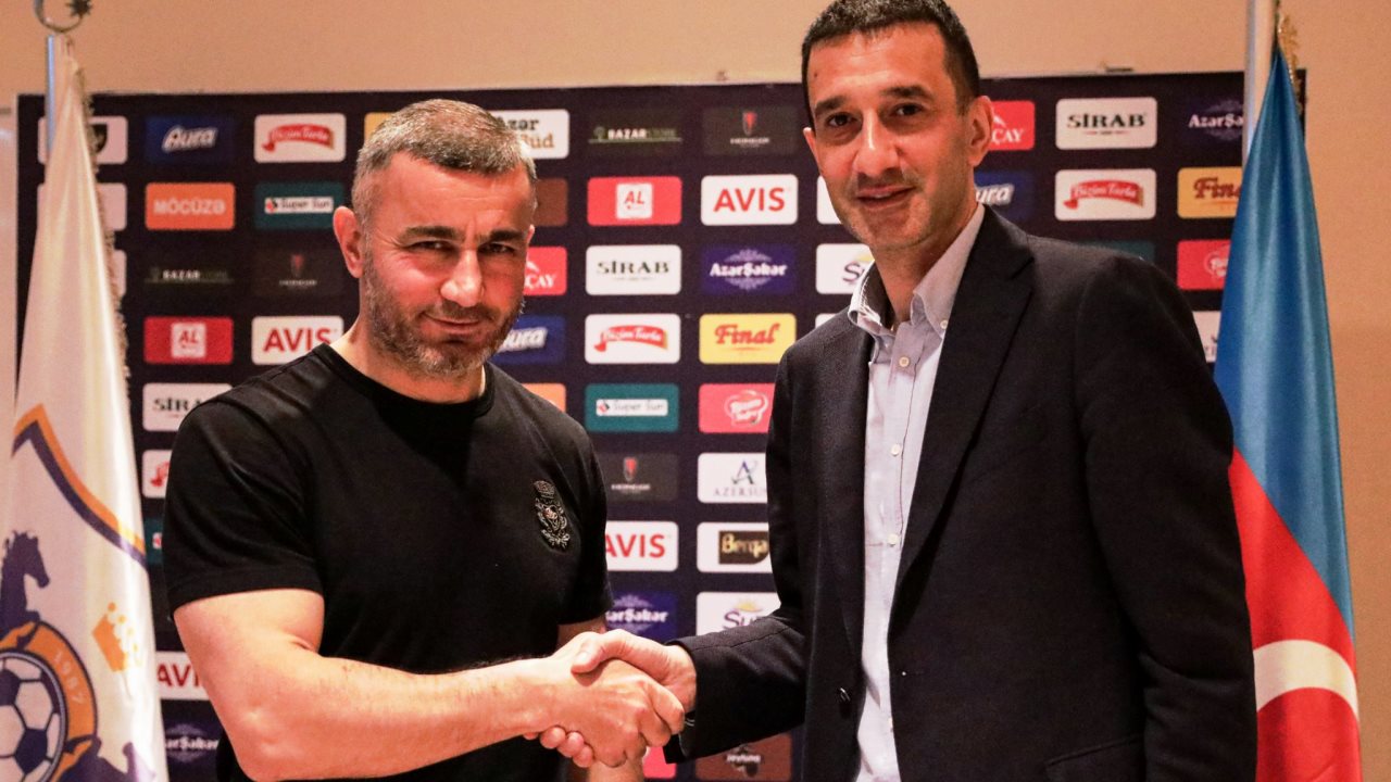 Qarabağ FK baş məşqçisi Qurban Qurbanovla anlaşmanı uzatdı