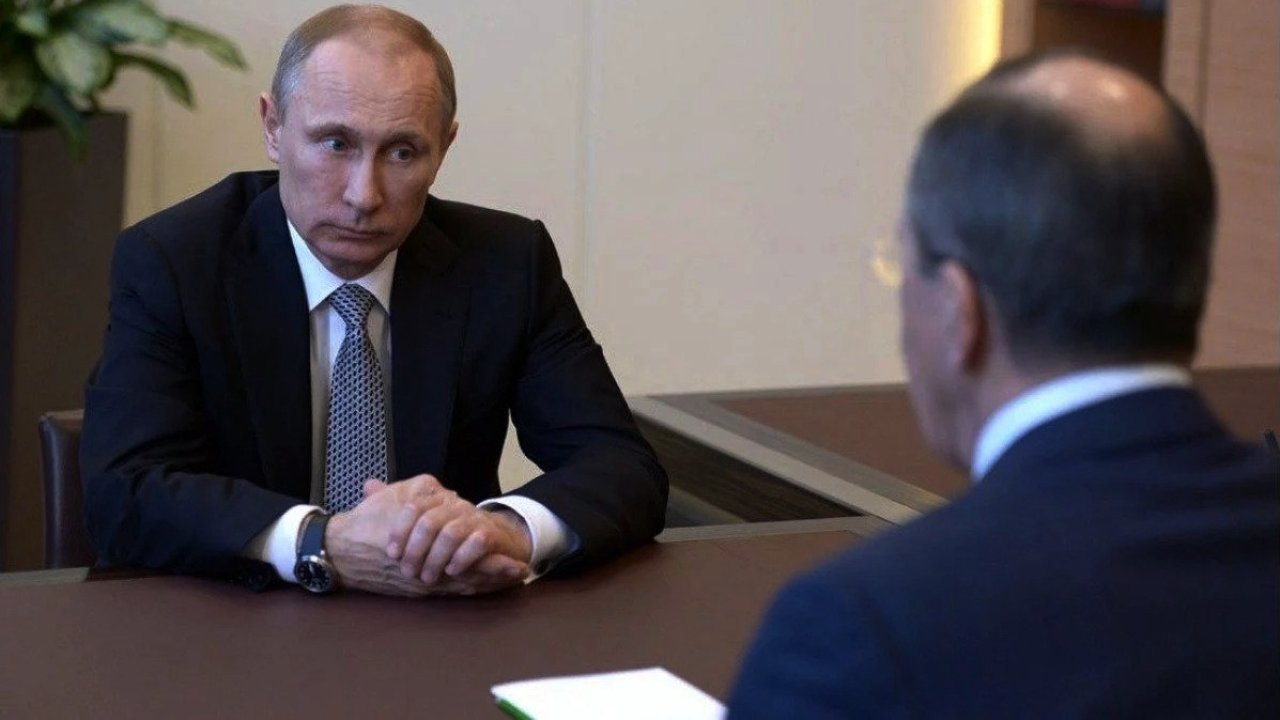 Vladimir Putin və Sergey Lavrov